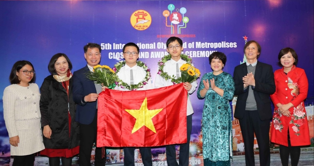 Học sinh Hà Nội đoạt 5 huy chương vàng trong kỳ thi Olympic IOM