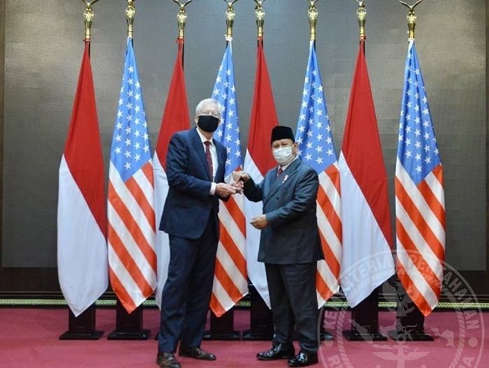 Quyền Bộ trưởng Quốc phòng Mỹ thăm Indonesia,Philippines bàn về Biển Đông