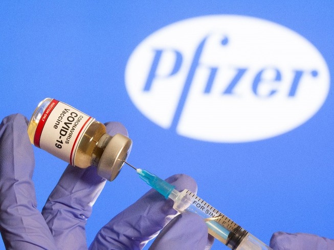 Người đầu tiên trên thế giới được tiêm vaccine Covid-19 của Pfizer/BioNTech