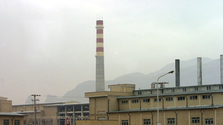 Quốc hội Iran thông qua đạo luật làm giàu uranium lên 20%