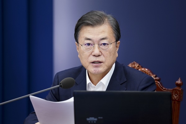 Tổng thống Hàn Quốc xin lỗi vì gây ra bất tiện lớn cho người dân trong Covid-19