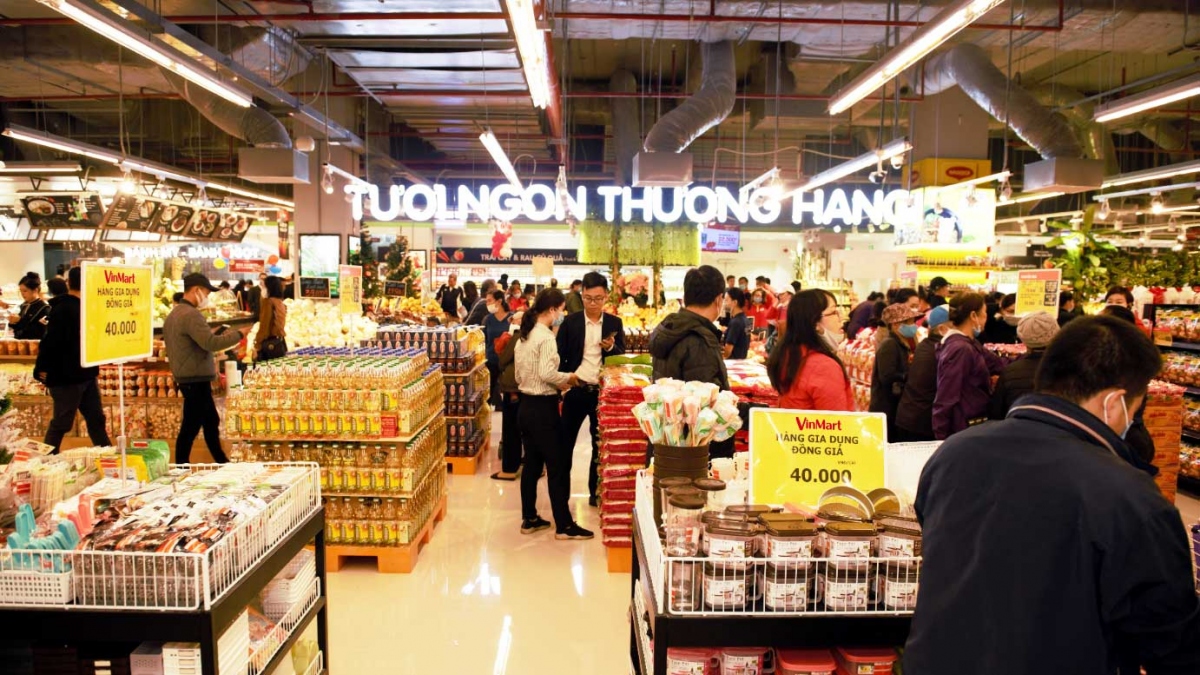 “Đón Tết to, không lo về giá - Tới ngay Vinmart & Vinmart+”