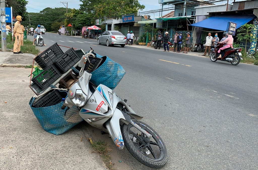 Bắt quả tang vụ vận chuyển hơn 16 kg nghi cần sa tại An Giang