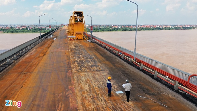 Sắp hoàn thành sửa mặt cầu Thăng Long, đảm bảo tuổi thọ lên tới 30 năm