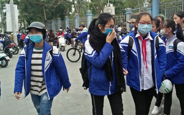 Các trường ở Hà Nội không được bắt học sinh mặc đồng phục khi trời rét