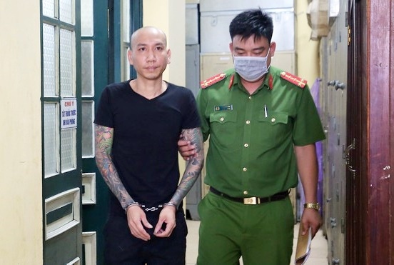 Nóng 24h: “Giang hồ mạng” Phú Lê được trả tự do