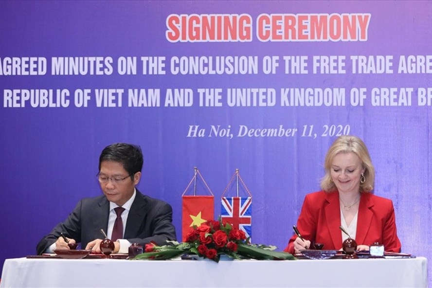 Việt Nam ký Hiệp định thương mại tự do với Vương quốc Anh và Bắc Ireland
