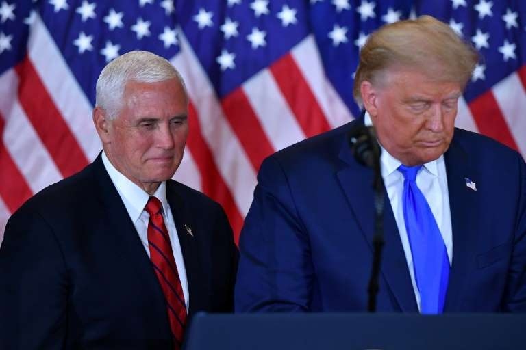 Mike Pence - Từ cánh tay phải trung thành tới kẻ thù số 1 của “thế giới Trump”