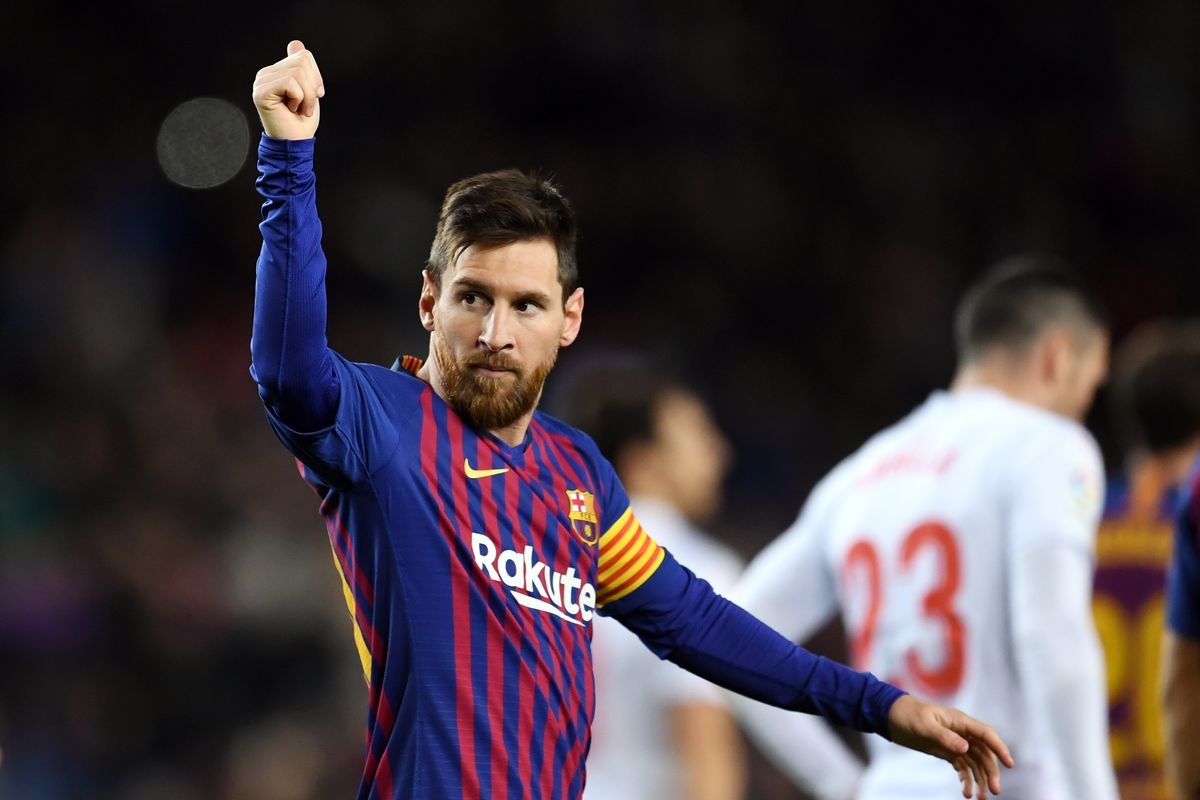Ngày này năm xưa: Messi đạt cột mốc lịch sử ở La Liga