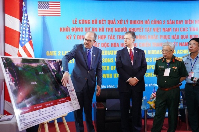 Công bố kết quả bước đầu dự án xử lý chất độc dioxin ở sân bay Biên Hòa