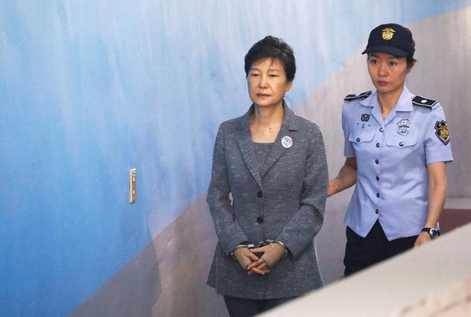 Cựu Tổng thống Hàn Quốc bị tuyên án 20 năm tù