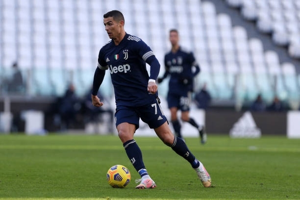 Ronaldo kiến tạo, Juventus "phả hơi nóng" vào cuộc đua vô địch Serie A