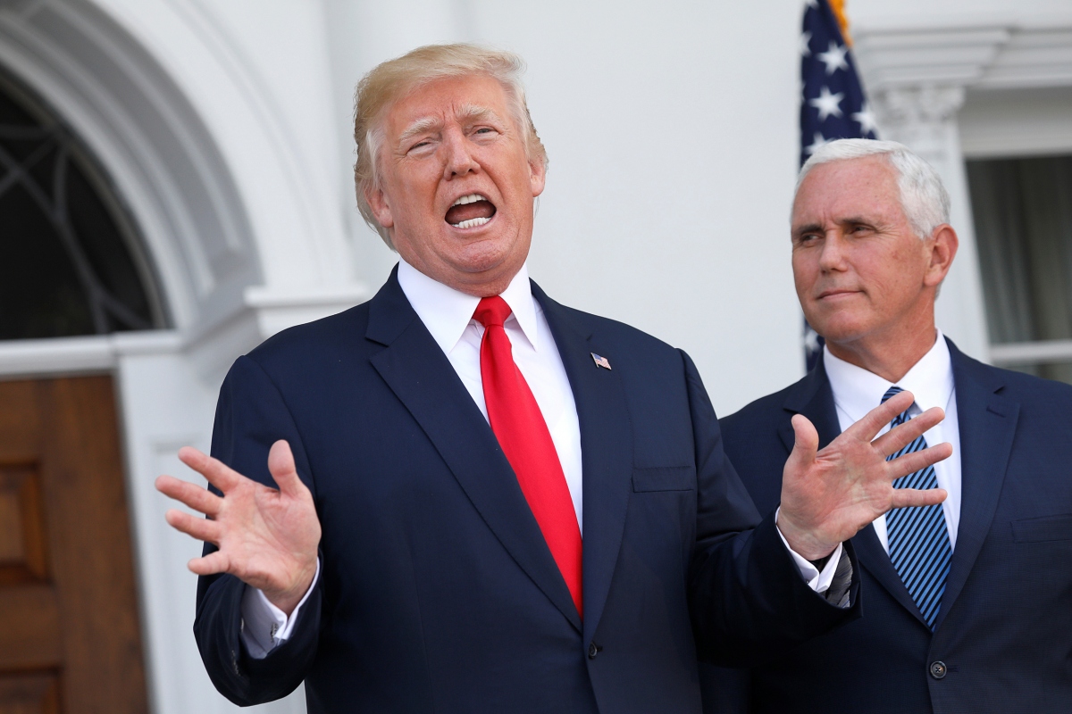 Phó Tổng thống Pence liên tục chịu sức ép từ ông Trump trước phiên họp của quốc hội