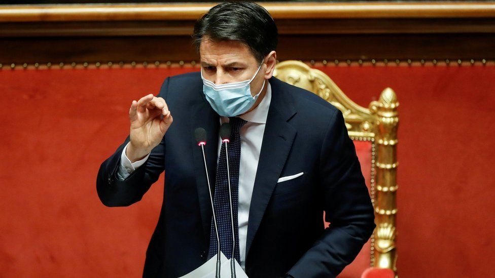 Thủ tướng Italy Giuseppe Conte đệ đơn từ chức