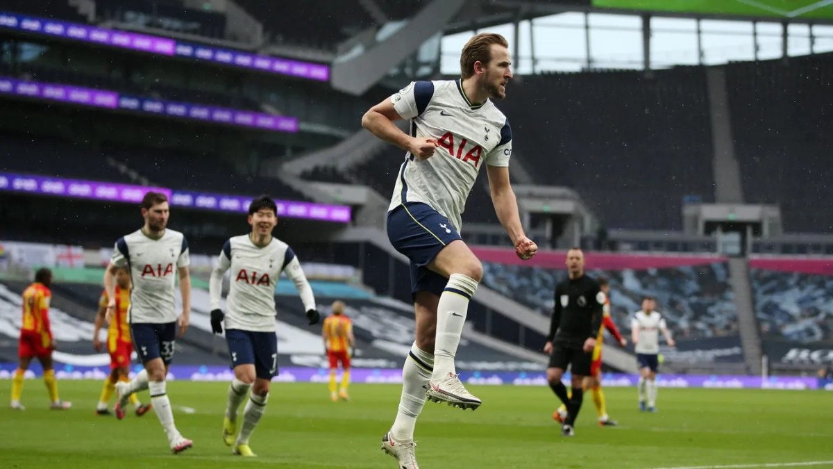 Harry Kane ghi bàn trở lại, Tottenham giải "cơn khát" chiến thắng