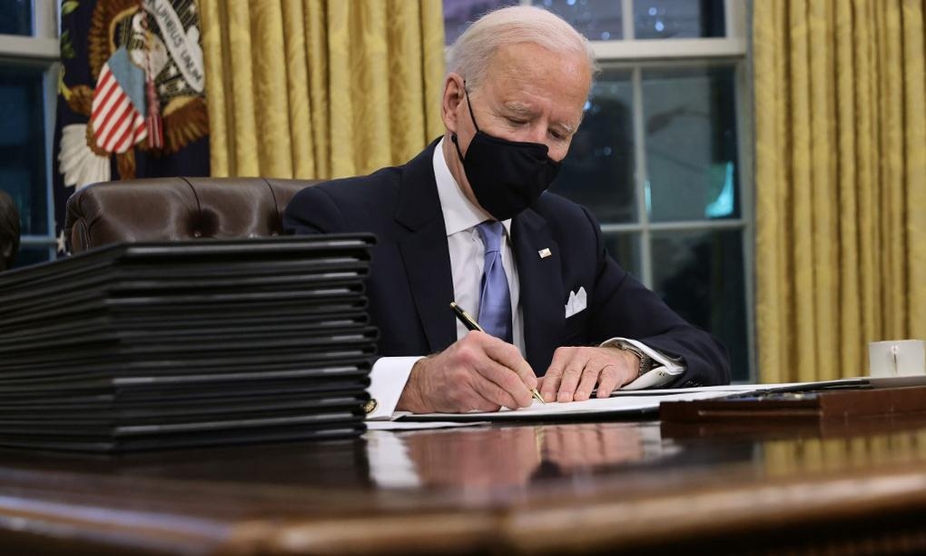 Tổng thống Biden thu hồi sắc lệnh xây dựng tường biên giới với Mehico