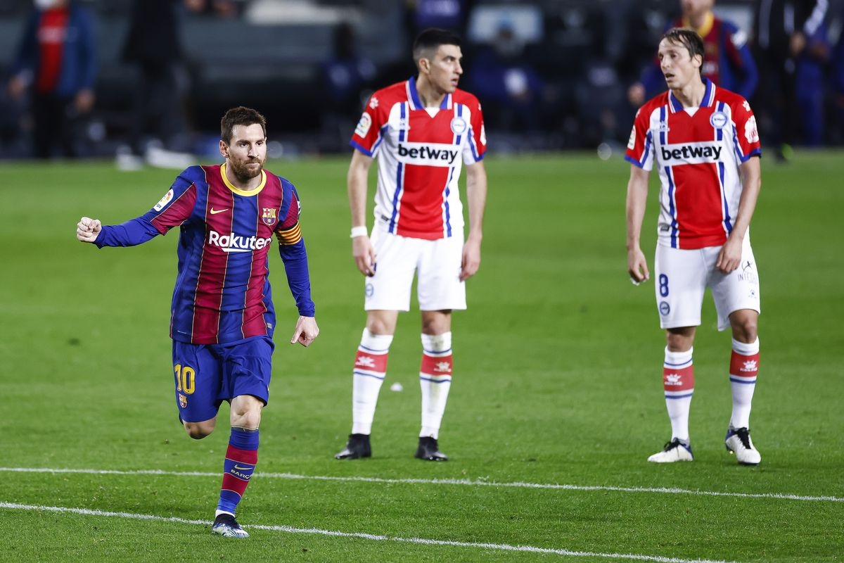 Messi thăng hoa với cú đúp, Barca thắng trận thứ 7 liên tiếp ở La Liga