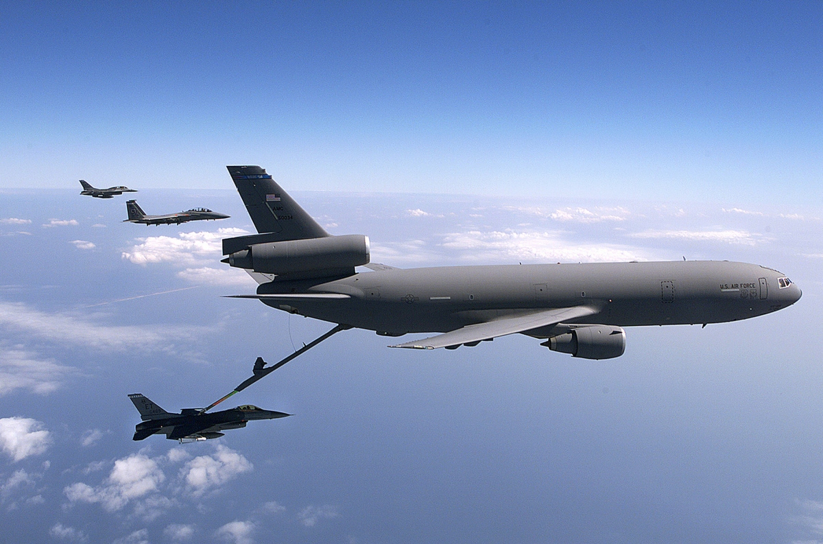 “Sự kết hợp hoàn hảo” của KC-10 và F-15E trong Không quân Mỹ