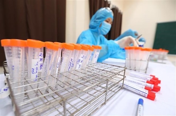 Xét nghiệm SARS-CoV-2 cho người chấp hành xong án phạt tù ở Chí Linh