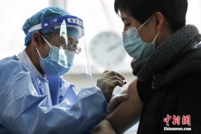 Trung Quốc phê duyệt thêm 2 loại vaccine Covid-19