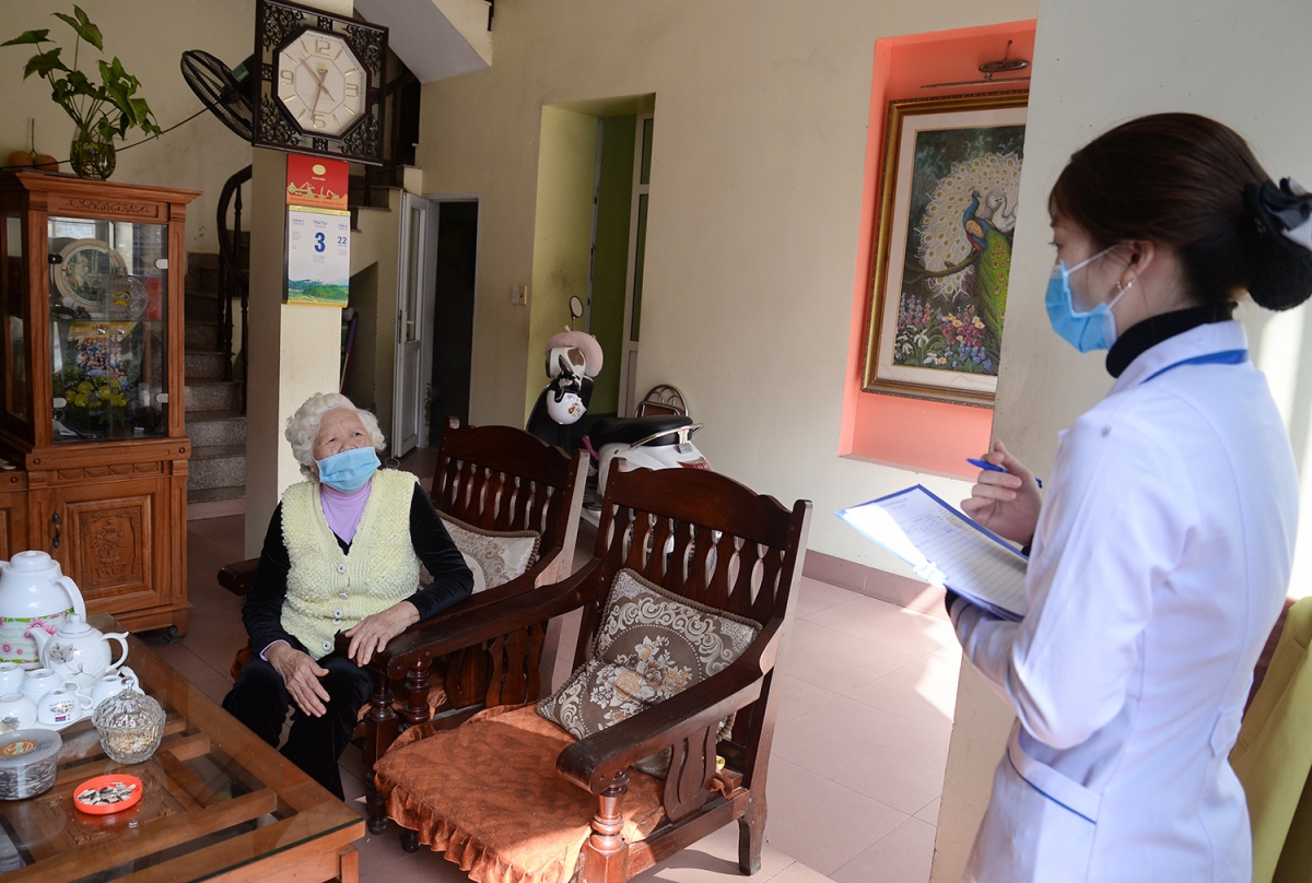 Quảng Ninh thành lập nhóm chuyên gia hỗ trợ truy vết tại các điểm nóng dịch bệnh