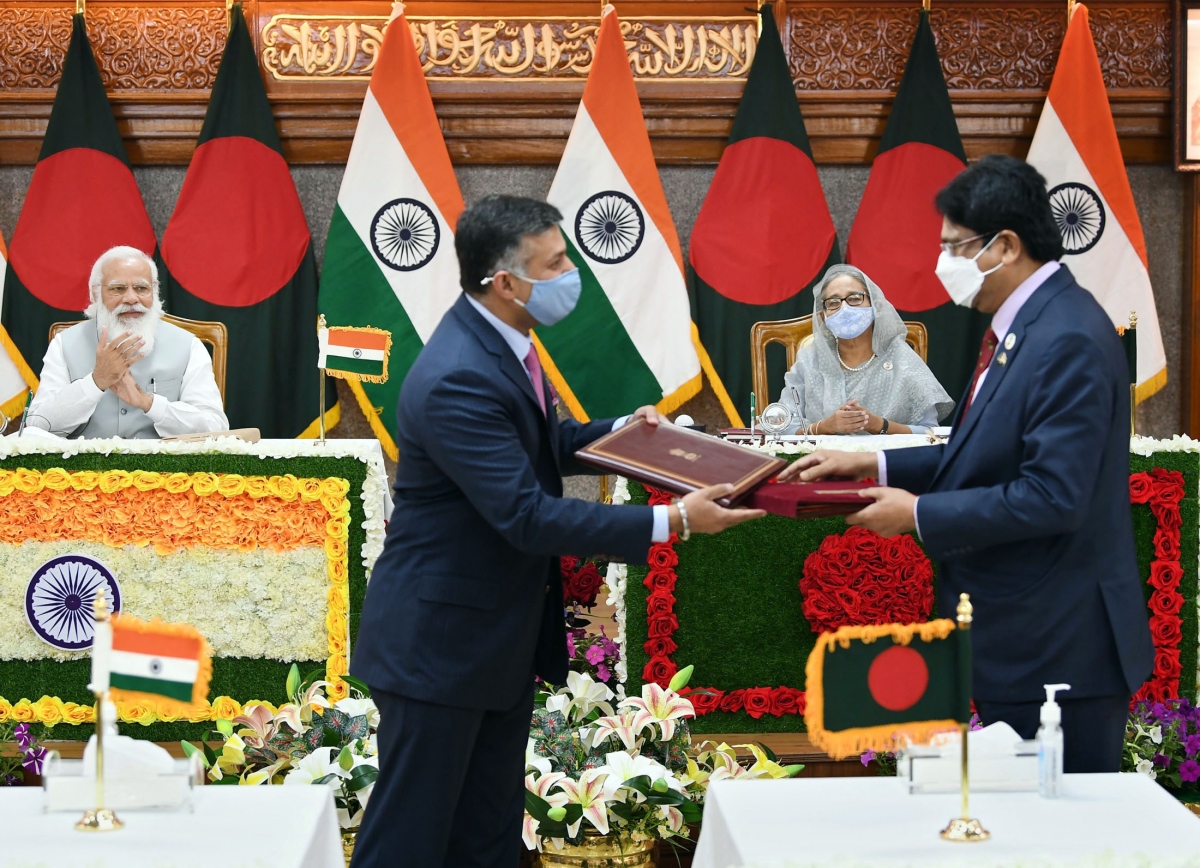Ấn Độ và Bangladesh ký 5 thỏa thuận hợp tác song phương