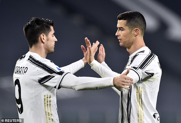 Ronaldo ghi bàn thứ 20, Juventus thắng dễ Spezia