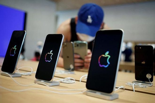 Apple lập nhóm chống phụ kiện nhái