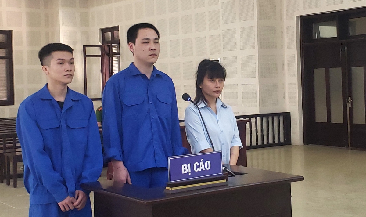 Phạt tù 2 người Trung Quốc nhập cảnh trái phép vào Việt Nam trong giãn cách xã hội