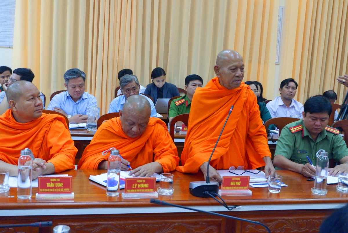 Cần Thơ tổ chức Tết Quân dân mừng Chôl Chnăm Thmây cho đồng bào Khmer