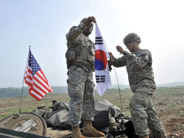 Hàn Quốc và Mỹ tăng chi phí quân sự chung