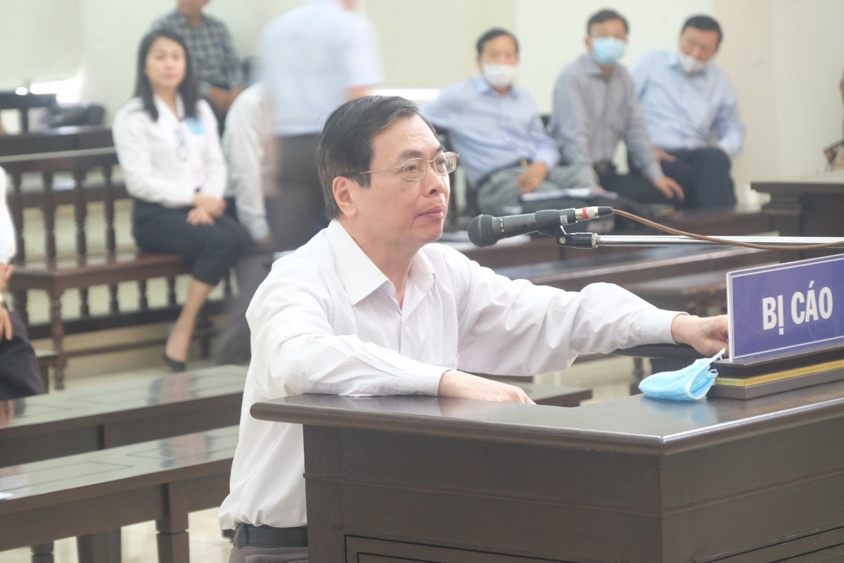 Cựu Bộ trưởng Công Thương Vũ Huy Hoàng bị đề nghị 10-11 năm tù