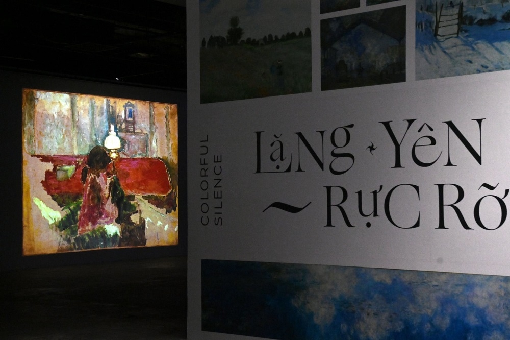 “Ngoài” và “trong” triển lãm của Claude Monet và Pierre Bonnaer tại VCCA