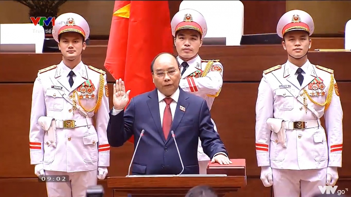 Clip Chủ tịch nước Nguyễn Xuân Phúc tuyên thệ nhậm chức