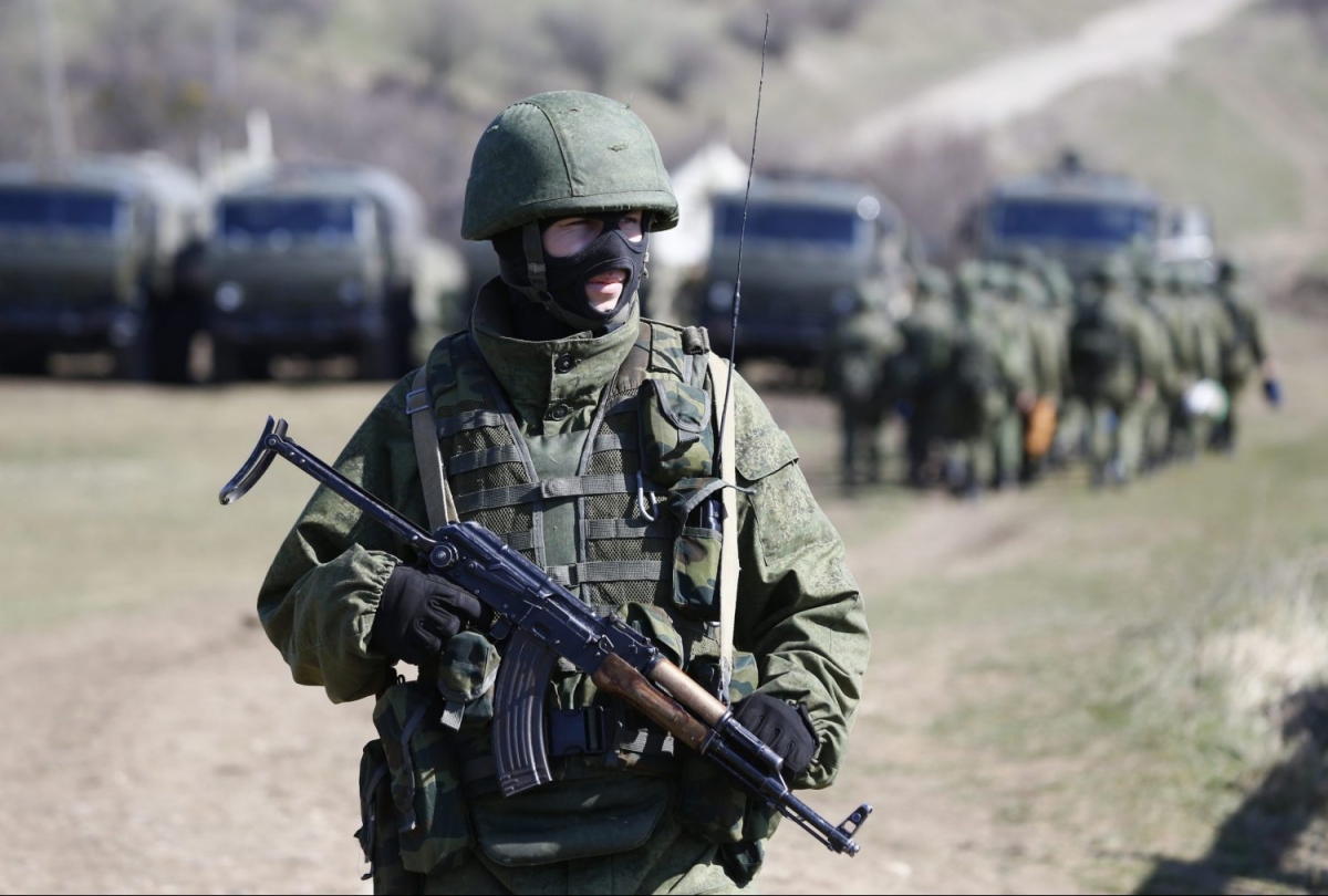 Căng thẳng miền đông Ukraine leo thang: Mỹ và châu Âu như “ngồi trên đống lửa”