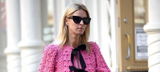 Nicky Hilton để mặt mộc, vội vã đi công việc ở New York