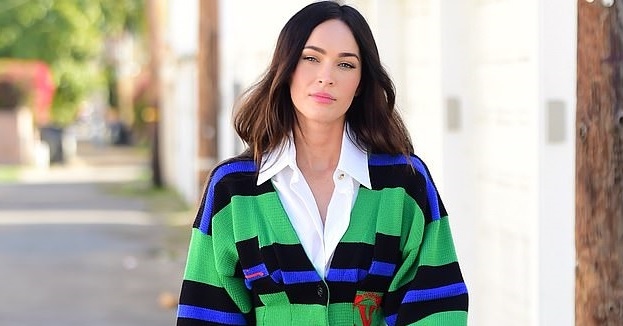 Megan Fox diện đồ hiệu sang chảnh đến thăm bạn