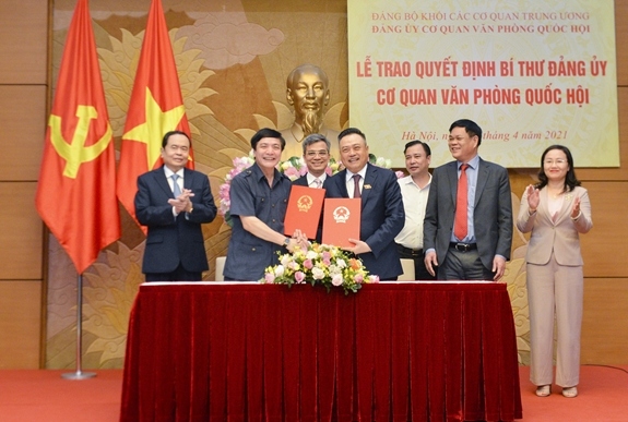 Ông Bùi Văn Cường làm Bí thư Đảng ủy Cơ quan Văn phòng Quốc hội