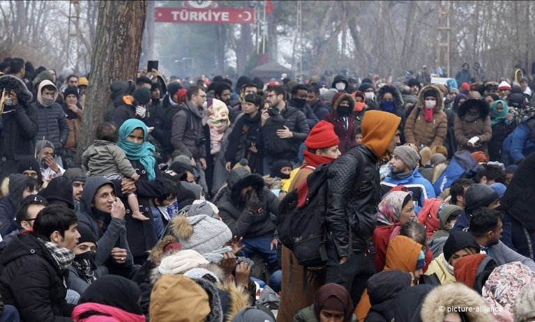 Hi Lạp và Thổ Nhĩ Kỳ lại đùn đẩy trách nhiệm trong vấn đề di cư