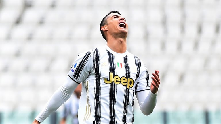Juventus thắng đậm Genoa trong ngày Ronaldo kém duyên