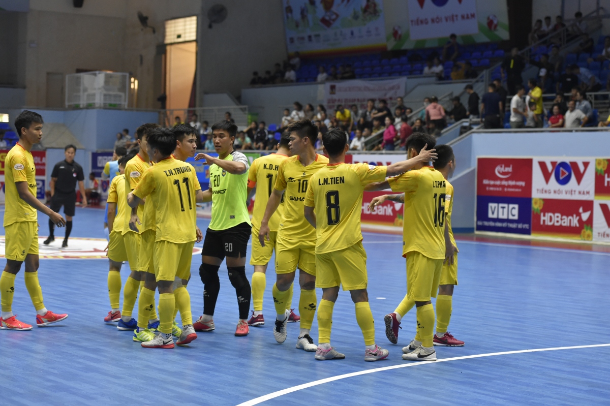 Giải Futsal HDBank VĐQG 2021: Sahako và Zetbit Sài Gòn rủ nhau chiến thắng