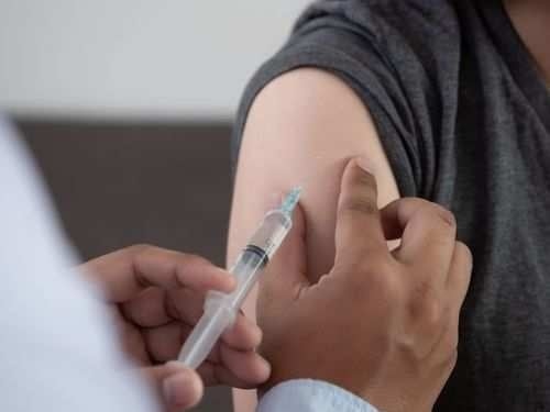 Hiệu quả miễn dịch của vaccine ngừa COVID-19 kéo dài bao lâu?