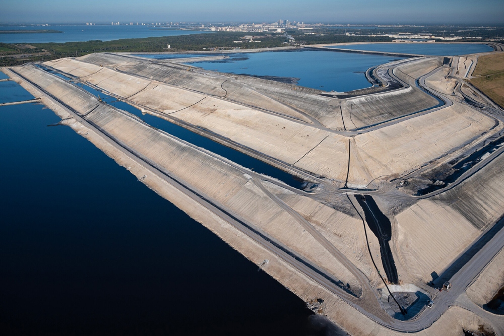 Xử lý khủng hoảng chất thải ở Florida: Hoá giải chiêu bài “đất hiếm” của Trung Quốc
