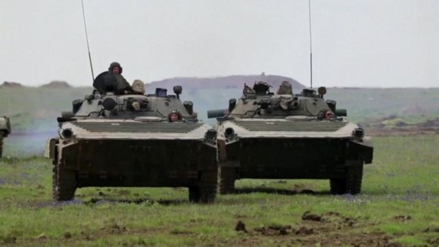 Nga bất ngờ rút quân ra khỏi biên giới với Ukraine