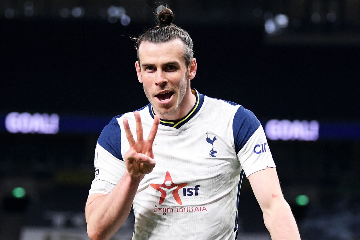 Gareth Bale ghi "hat-trick", Tottenham níu giữ hy vọng vào top 4 Ngoại hạng Anh
