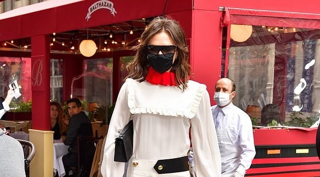 Victoria Beckham diện đồ phong cách, khoe dáng thanh mảnh trên phố