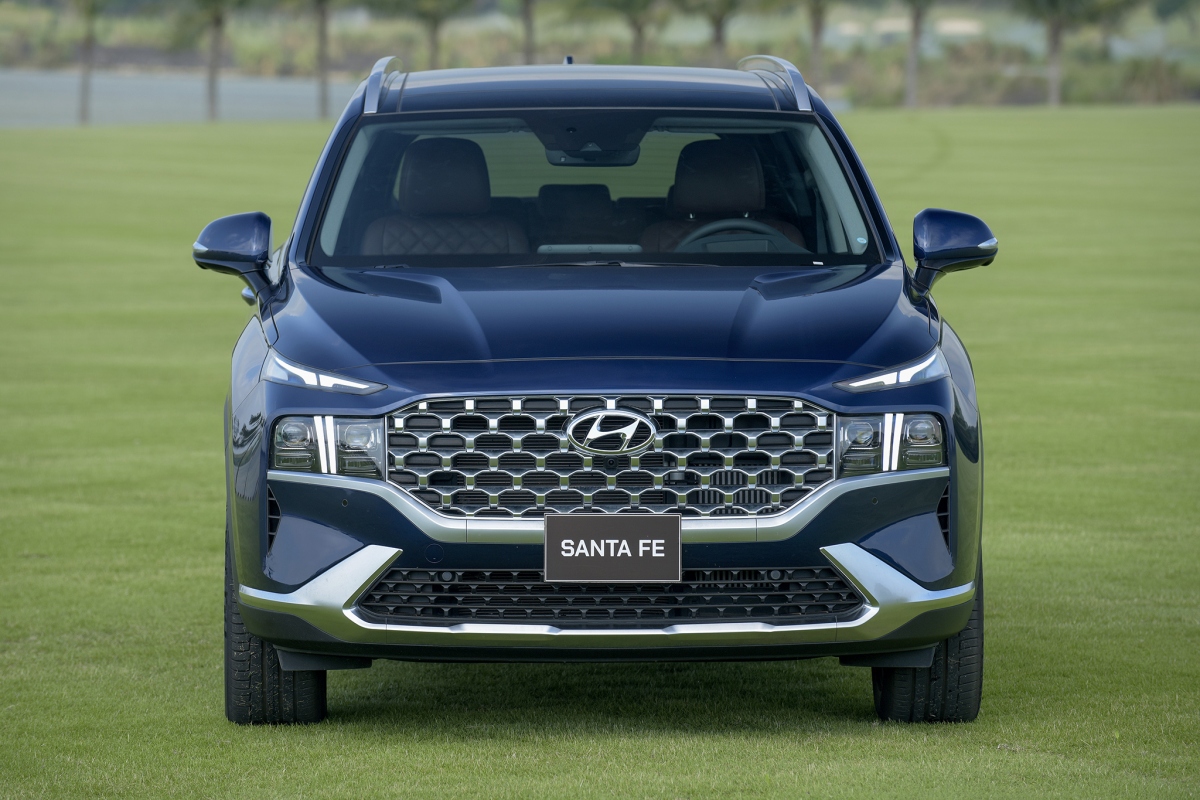 Người dùng nói gì về Hyundai Santa Fe 2021?