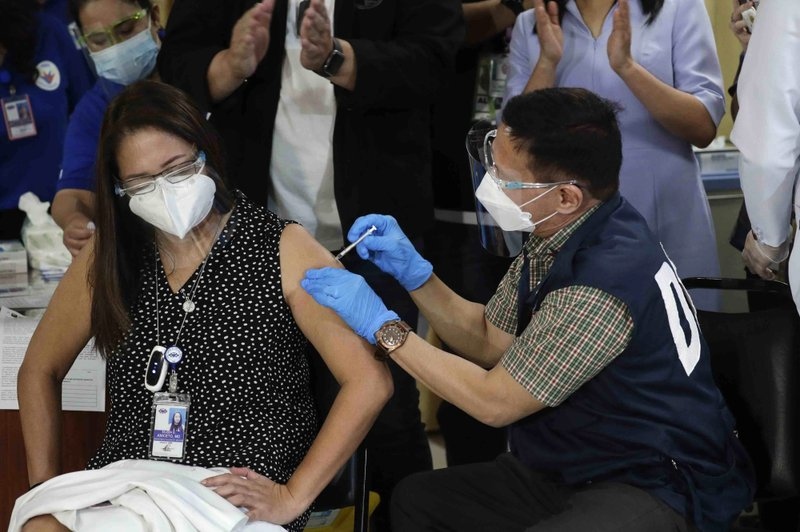 Philippines đứng thứ 9 Đông Nam Á về tỷ lệ tiêm chủng vaccine COVID-19