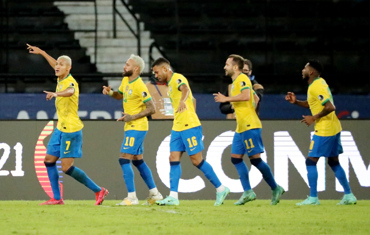 Neymar là tâm điểm, Brazil thắng Peru "4 sao" ở Copa America 2021