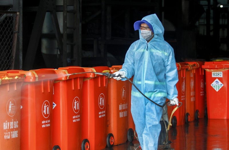 TP.HCM xử lý rác thải tại những khu vực cách ly, phong toả như chất thải nguy hại